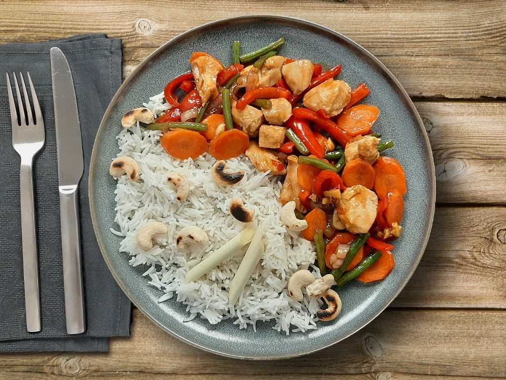 Tischline: Hähnchen-Gemüse-Wok