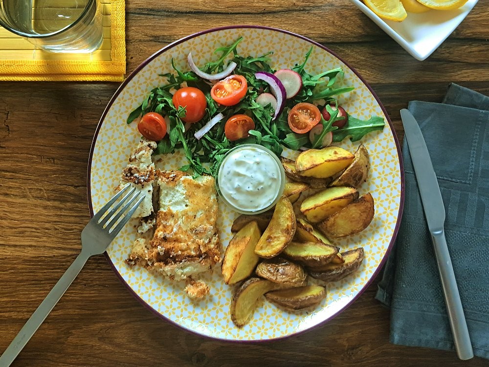 Paniertes Feta-Schnitzel mit Kräutermayo