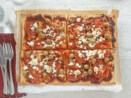 Griechische Pizza (Vegan)