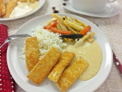 Tofu-Sticks mit Sternanis-Orangen-Sauce 